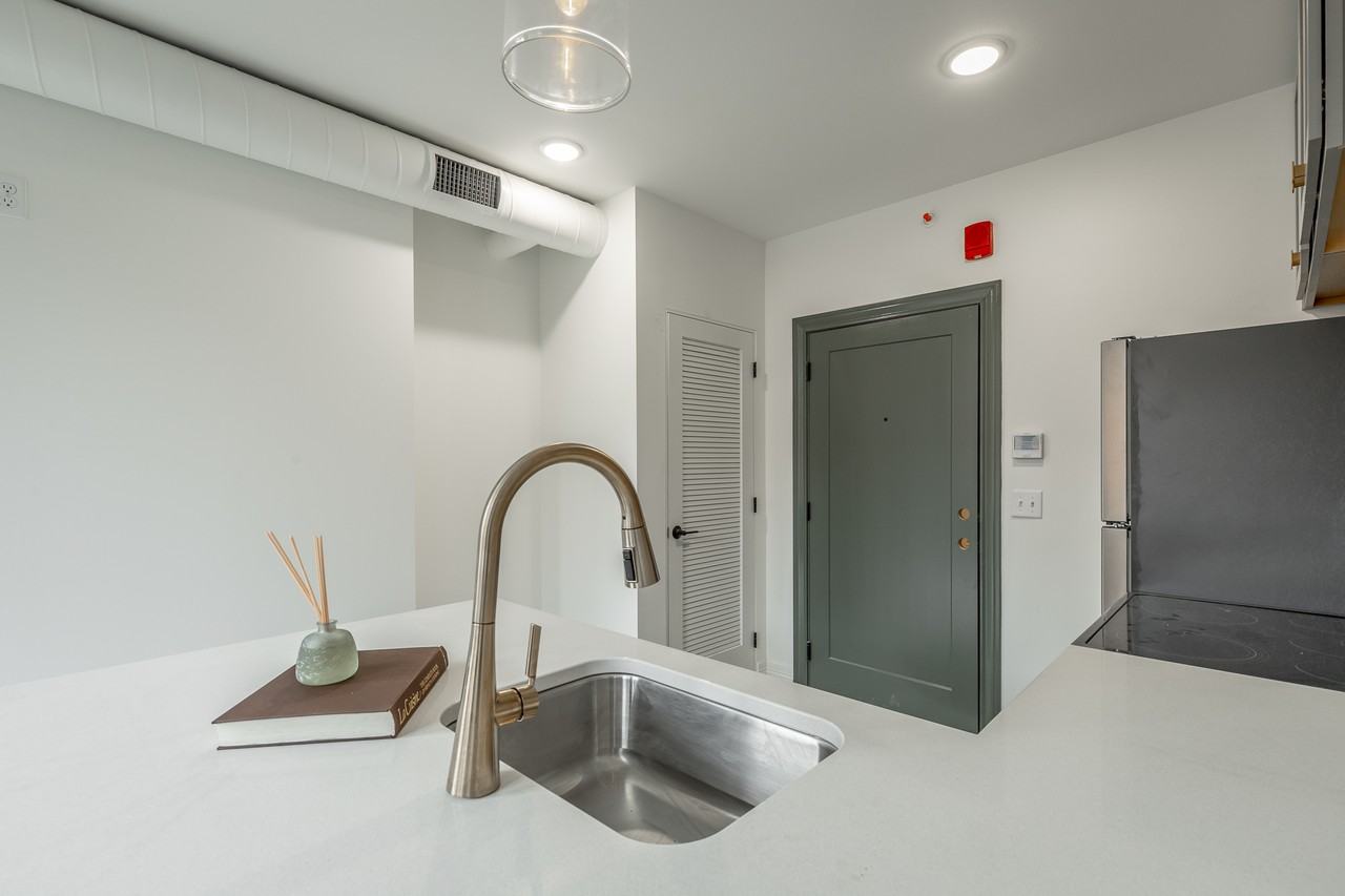 117 East 7th Street #206 - Photo 4 of 13