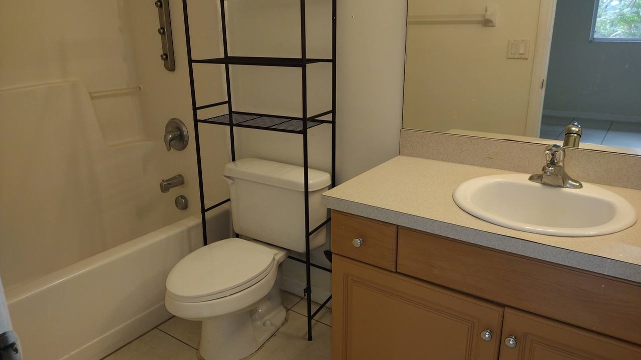 1068 Ainsworth Street East #0 - Photo 7 of 13