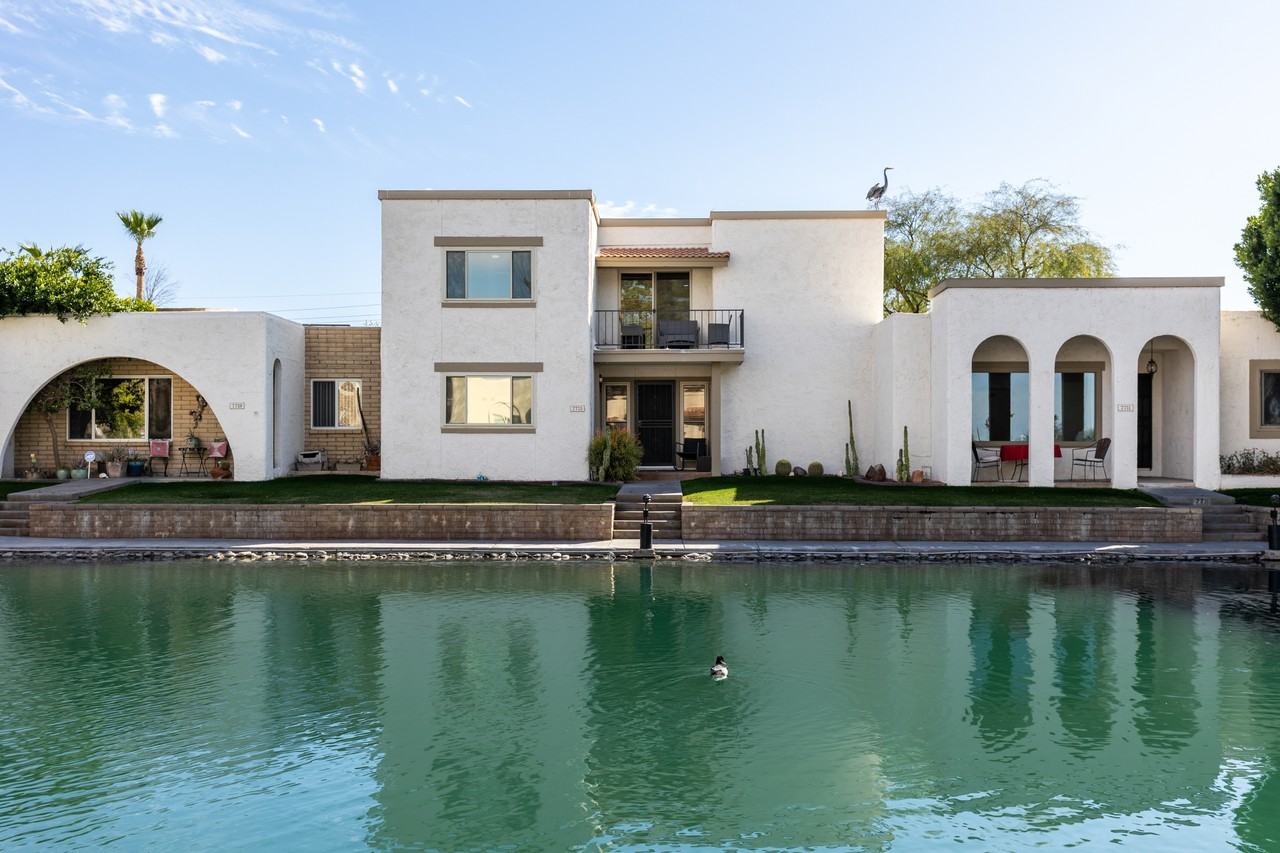 7715 East Vernon Avenue #1 - Photo 3 of 40