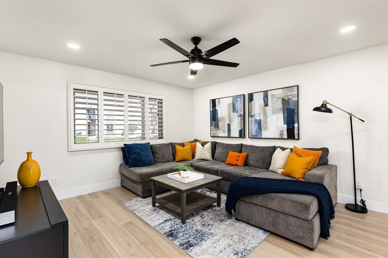 7715 East Vernon Avenue #1 - Photo 6 of 40