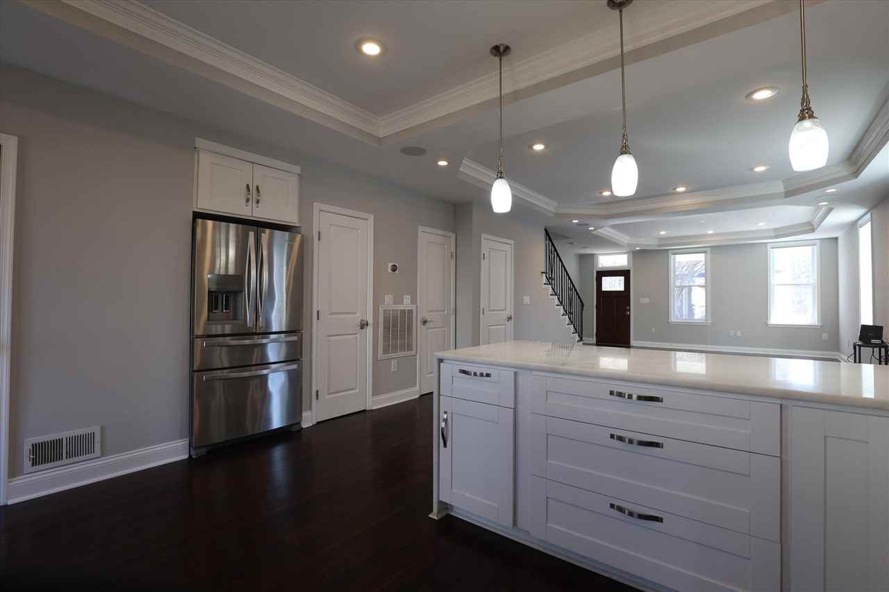 1108 Orren St Ne #A - Photo 4 of 28