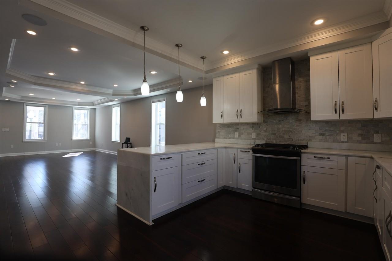 1108 Orren St Ne #A - Photo 5 of 28