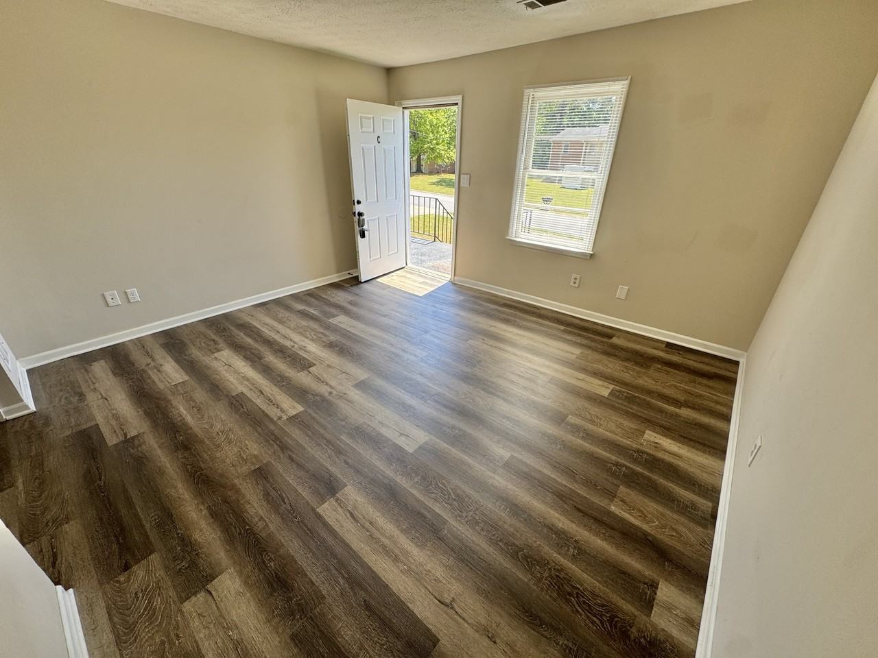 117 Appleton Blvd #C - Photo 3 of 17