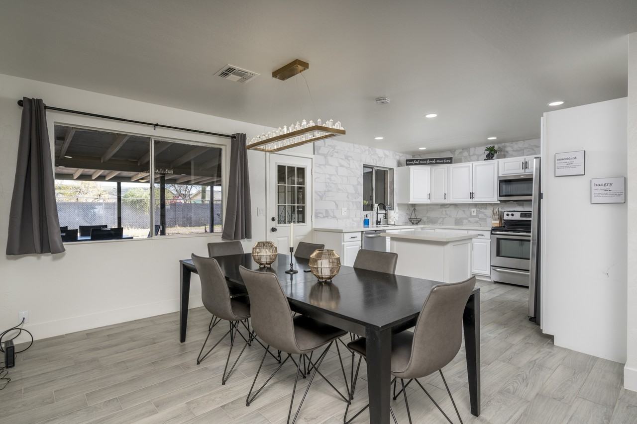 1047 Elna Rae Street #1 - Photo 7 of 26