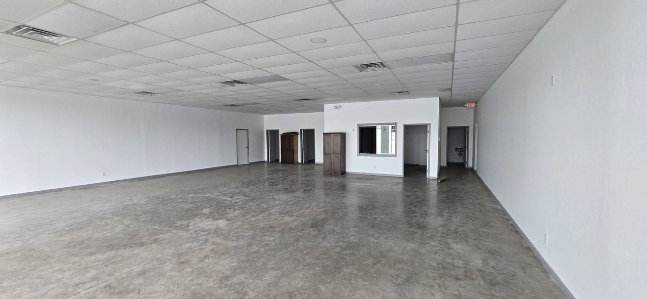 2530 Southwest 29th Street #1 - Photo 7 of 23