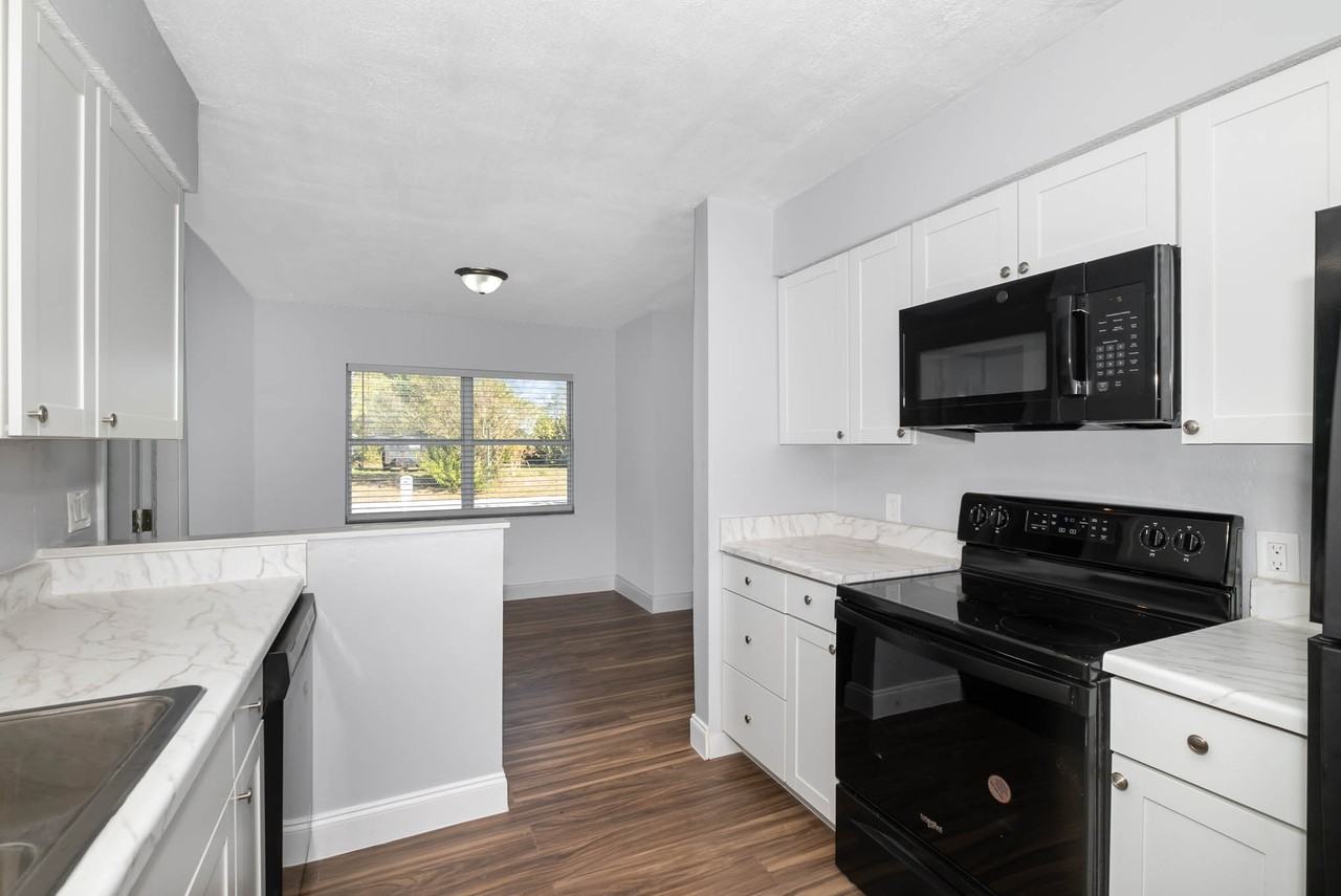 2305 Burns Avenue #1