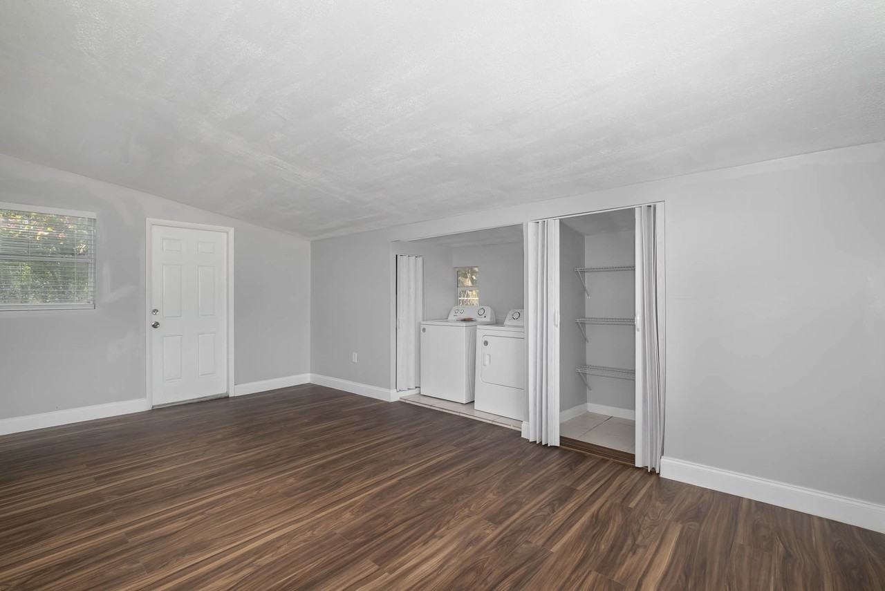 2305 Burns Avenue #1 - Photo 3 of 6