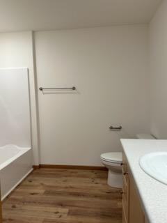 922 Adams Ct #808 - Photo 2 of 9