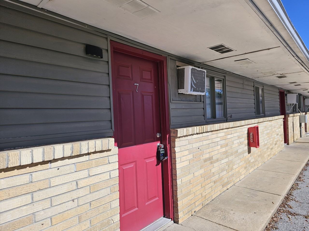 4607 E Nettleton Ave #4607-7 - Photo 3 of 9