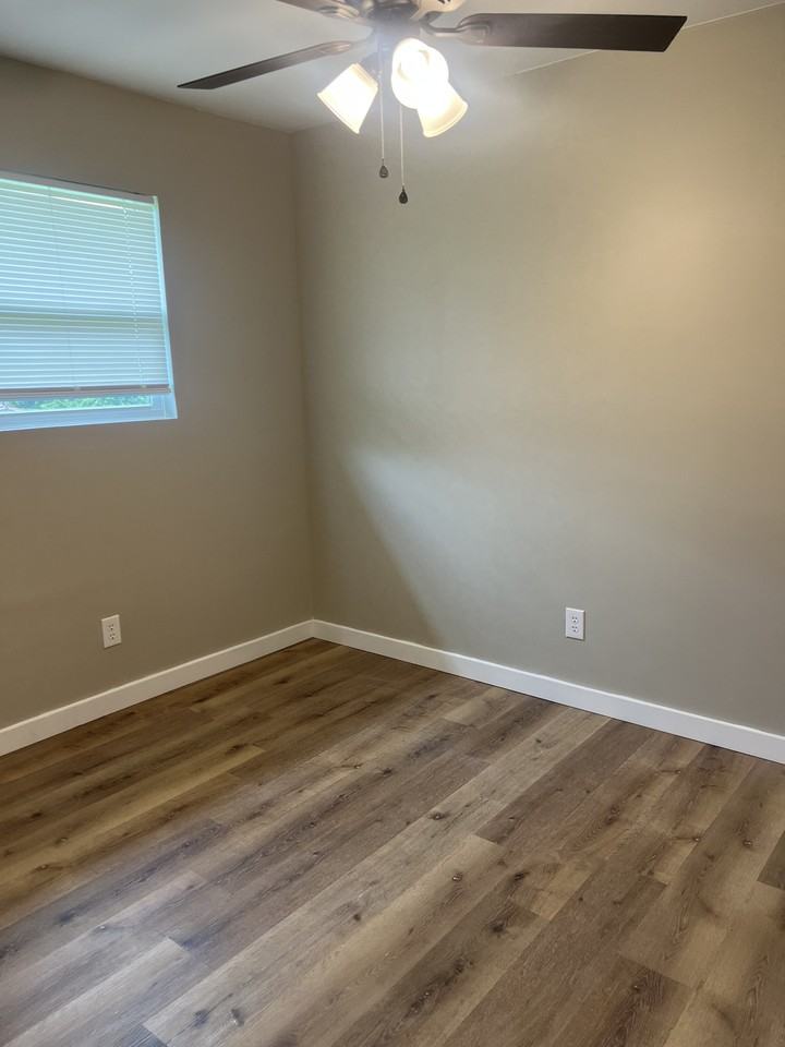 555 Wildwood Avenue #2 - Photo 4 of 8