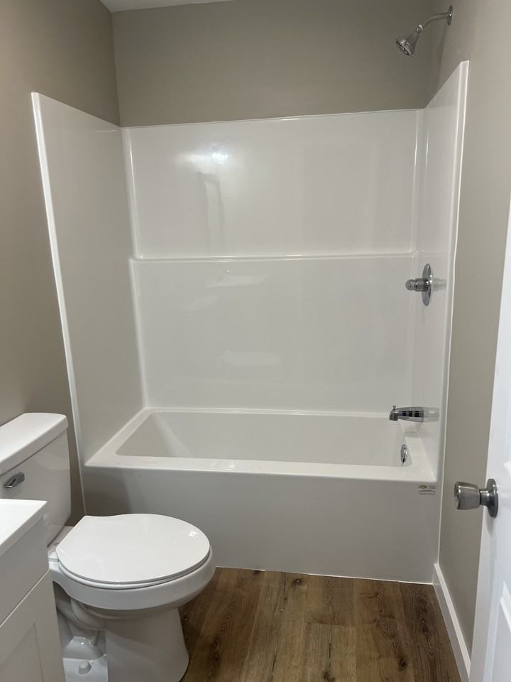 555 Wildwood Avenue #2 - Photo 6 of 8