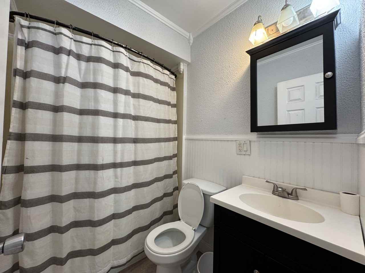 980 Willey Street #1 - Photo 3 of 10