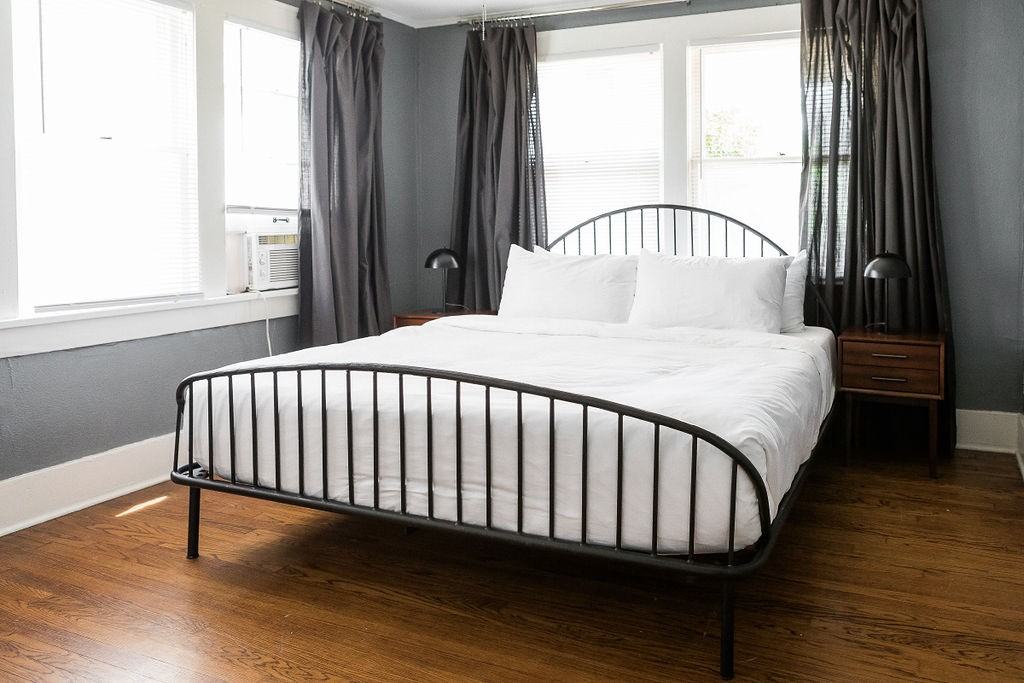 305 Northwest 25th Street #1 - Photo 5 of 16