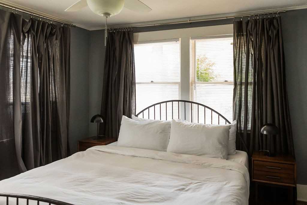 305 Northwest 25th Street #1 - Photo 6 of 16