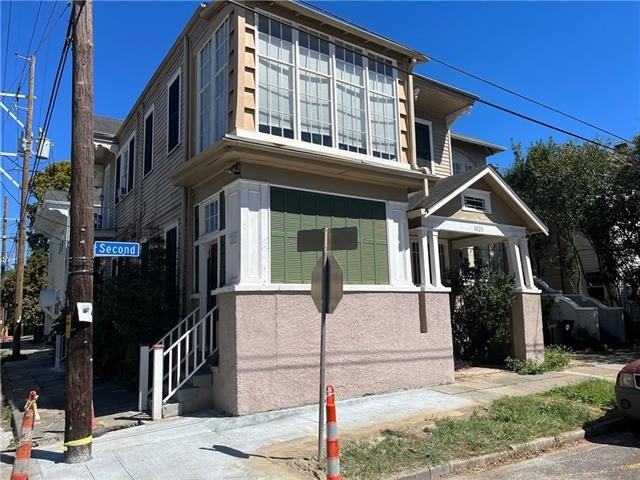 1637 Second Street #1637 - Photo 3 of 3