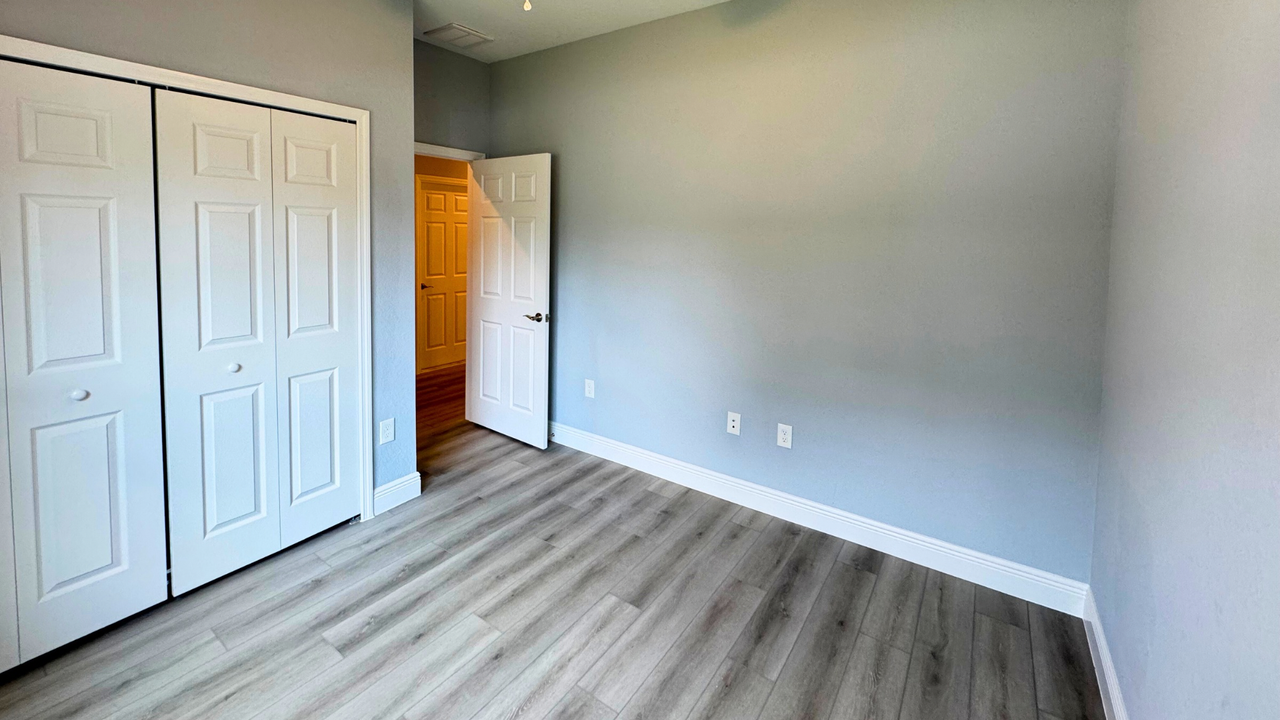 702 Broadway Ave Unit A #A - Photo 7 of 16