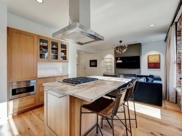 3235 Sw 1st Ave #1 - Photo 3 of 22