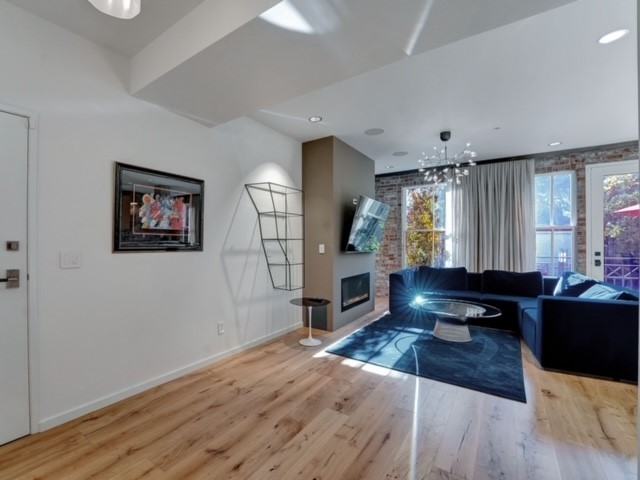 3235 Sw 1st Ave #1 - Photo 4 of 22