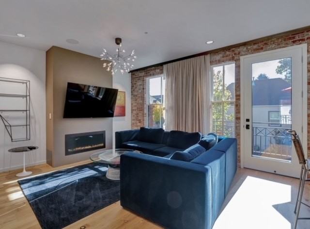 3235 Sw 1st Ave #1 - Photo 5 of 22