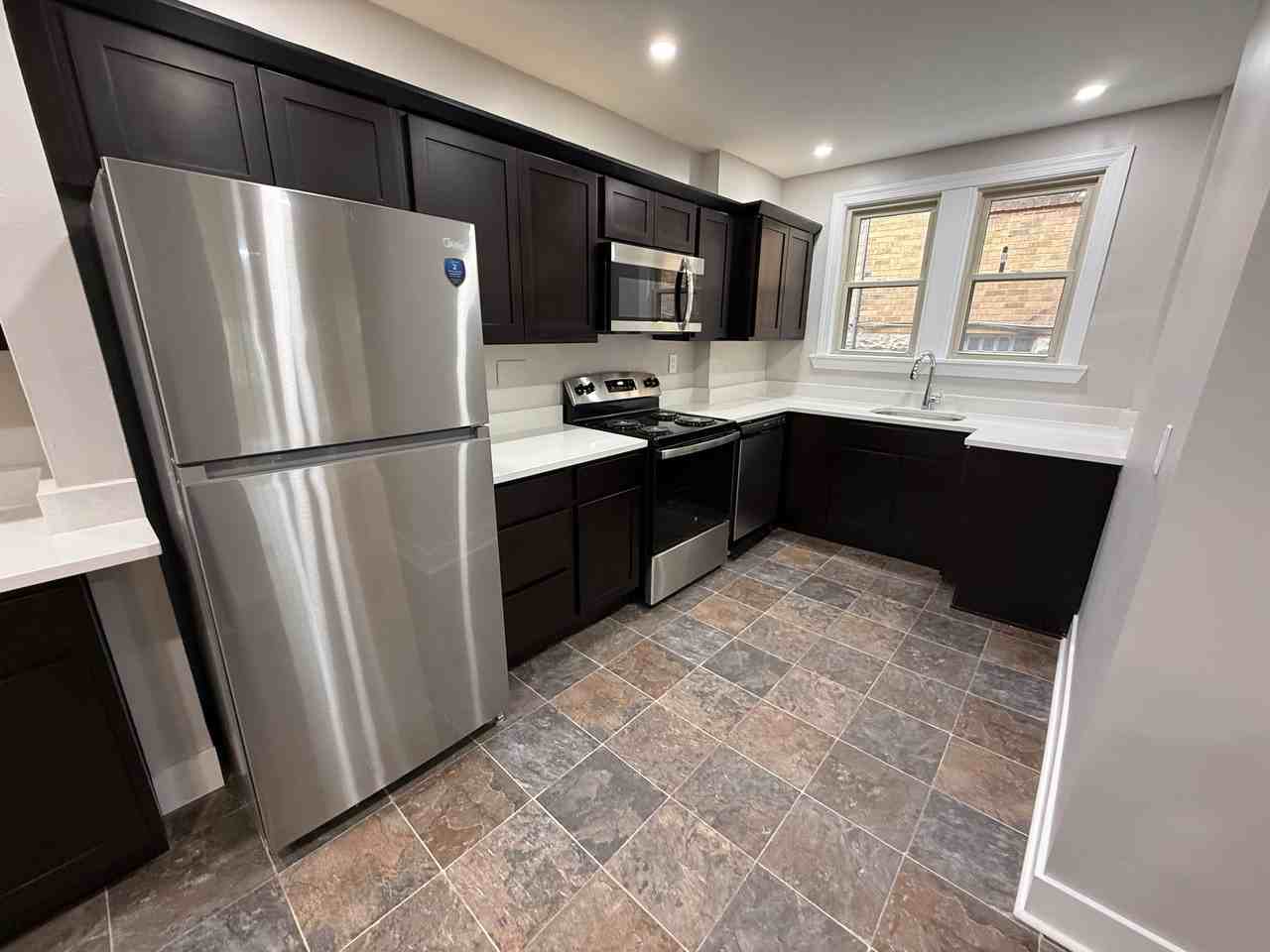 2707 Tilbury Ave #2707 - Photo 3 of 11