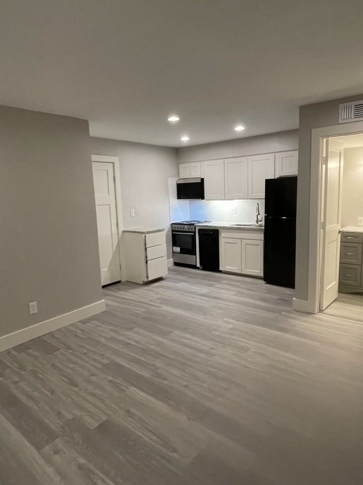 5711 Morningside Avenue #103