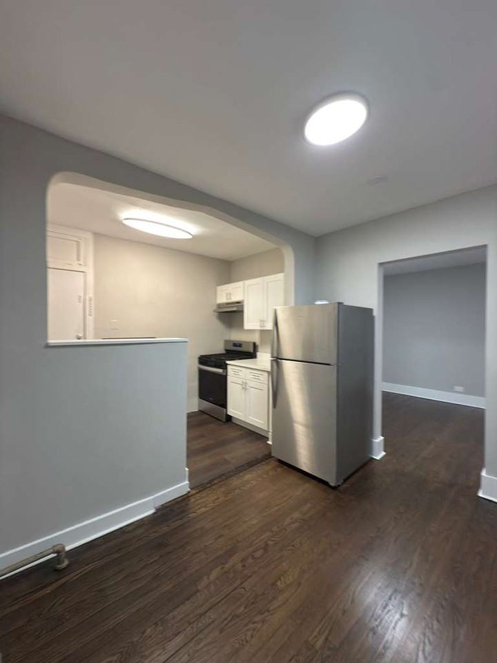 7422 N Damen Ave #7422-2G - Photo 7 of 50