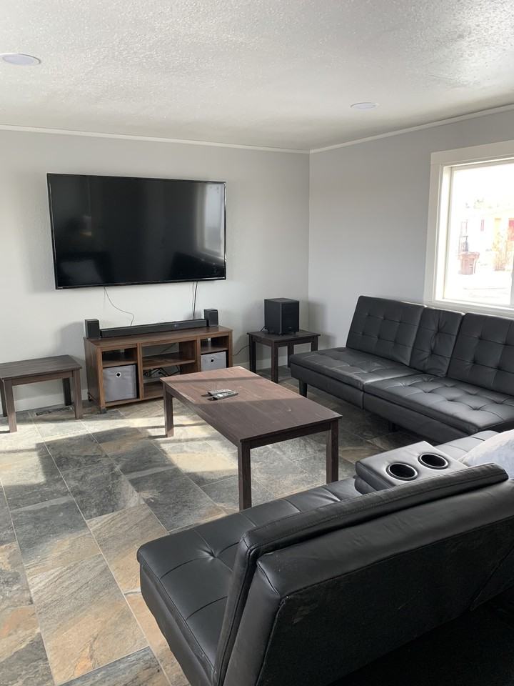 4746 E Skyline Dr #1 - Photo 3 of 11