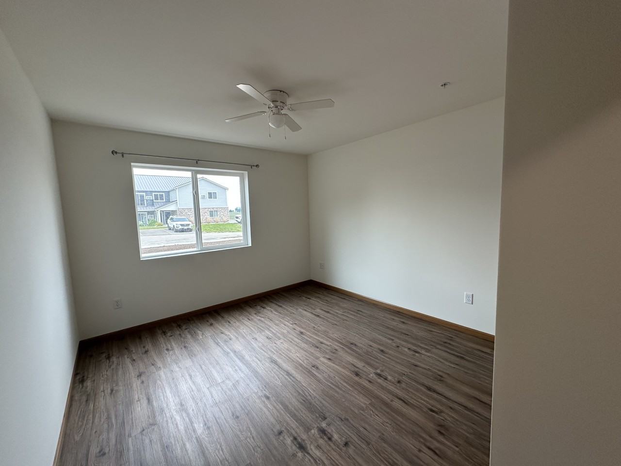 Peterson Dr #602 - Photo 3 of 10