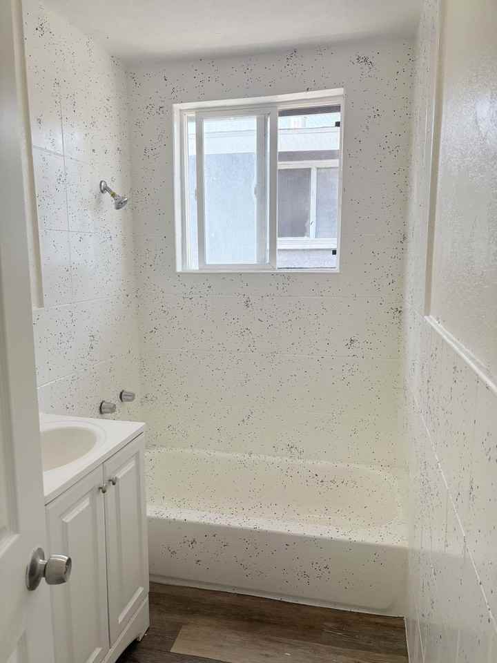 6328 Fishburn Avenue - Photo 7 of 8