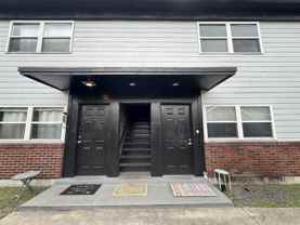 129 Congress Street #C - Photo 1 of 1