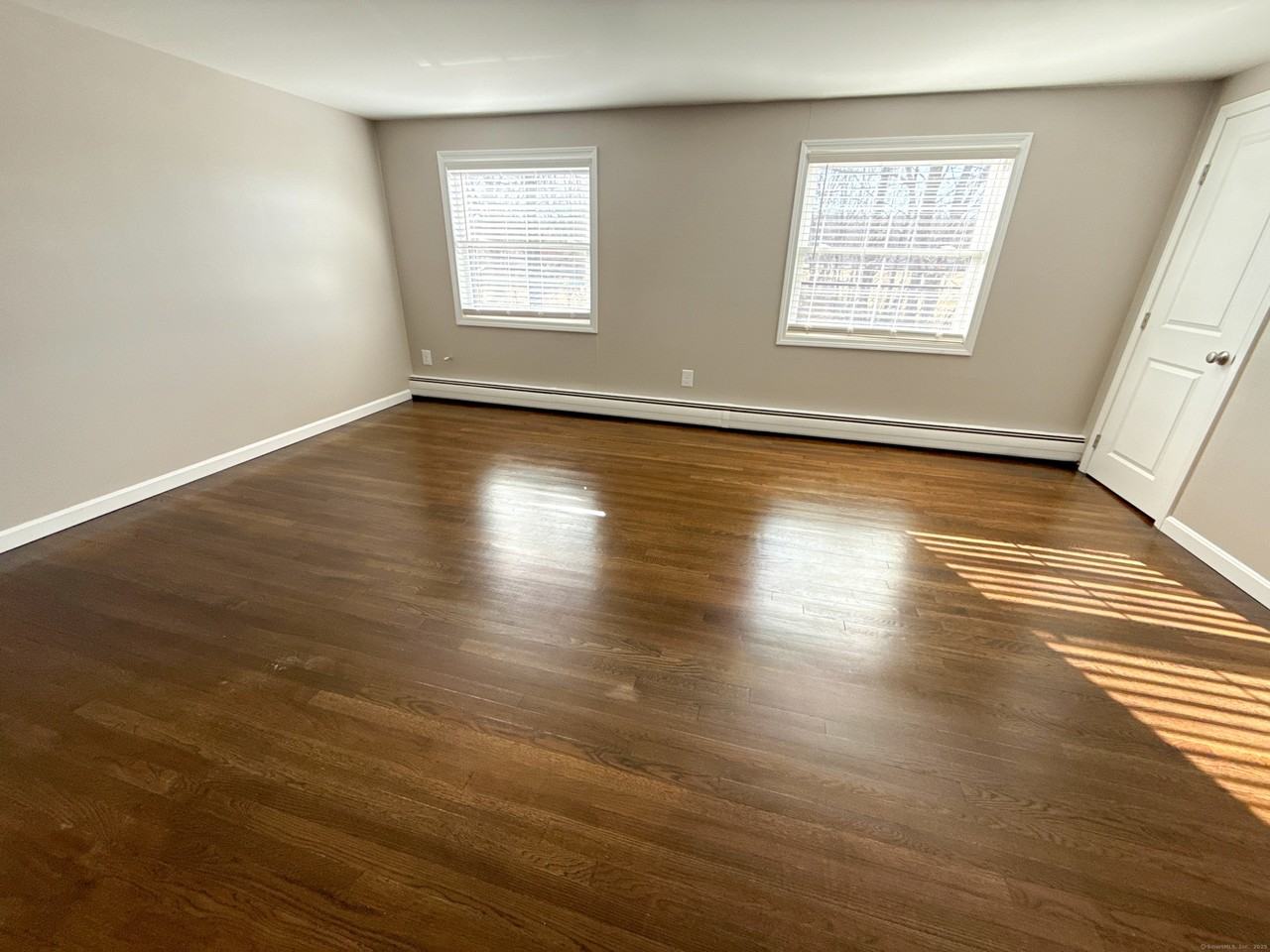 223 223 Connecticut 169 - 2B #2B - Photo 4 of 5