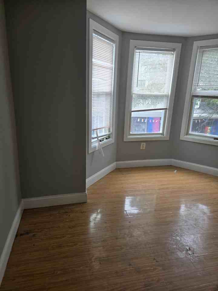 608 East Wensley Street #1 - Photo 7 of 16