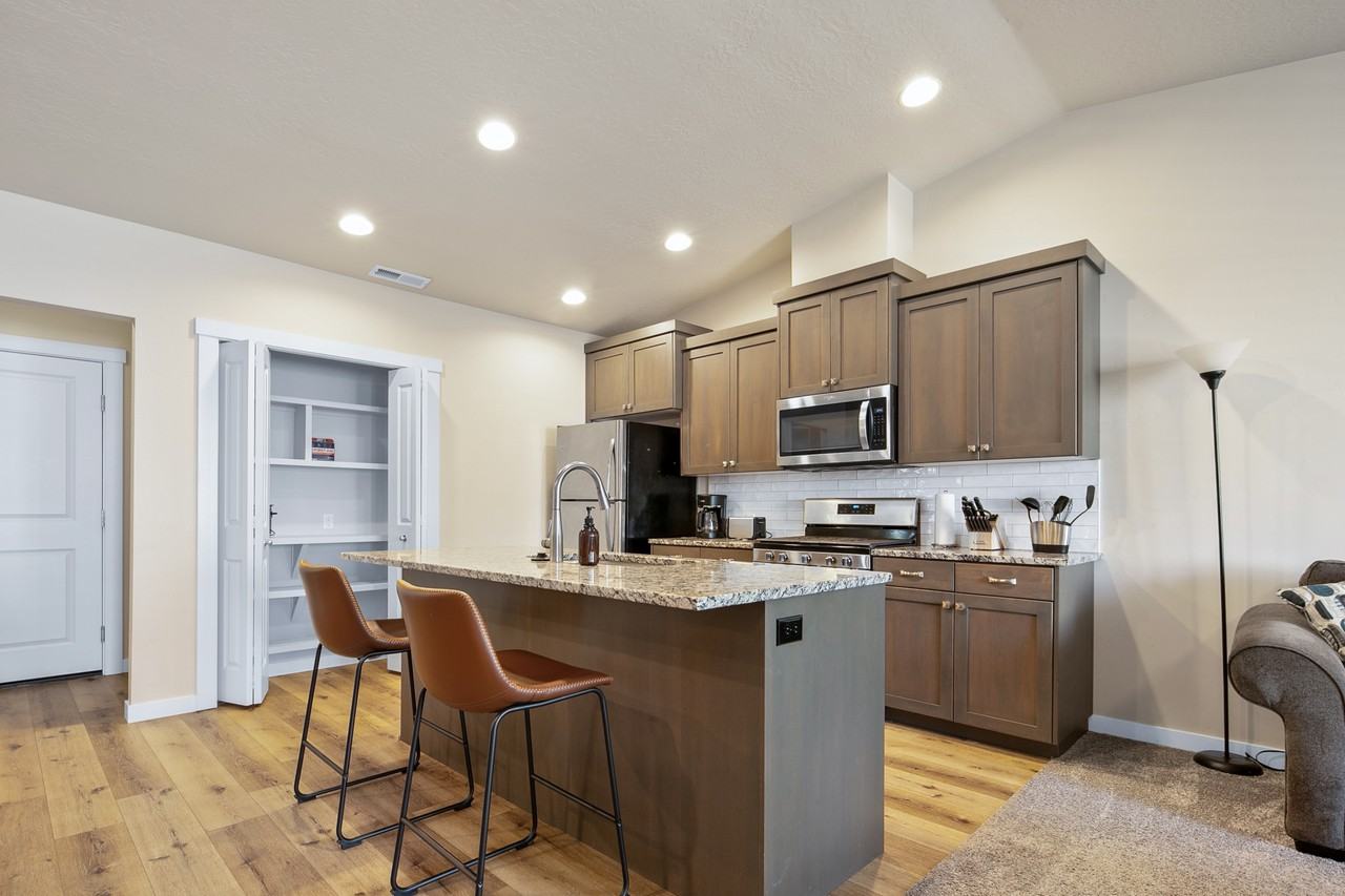 1824 E Ringneck St #1 - Photo 4 of 19