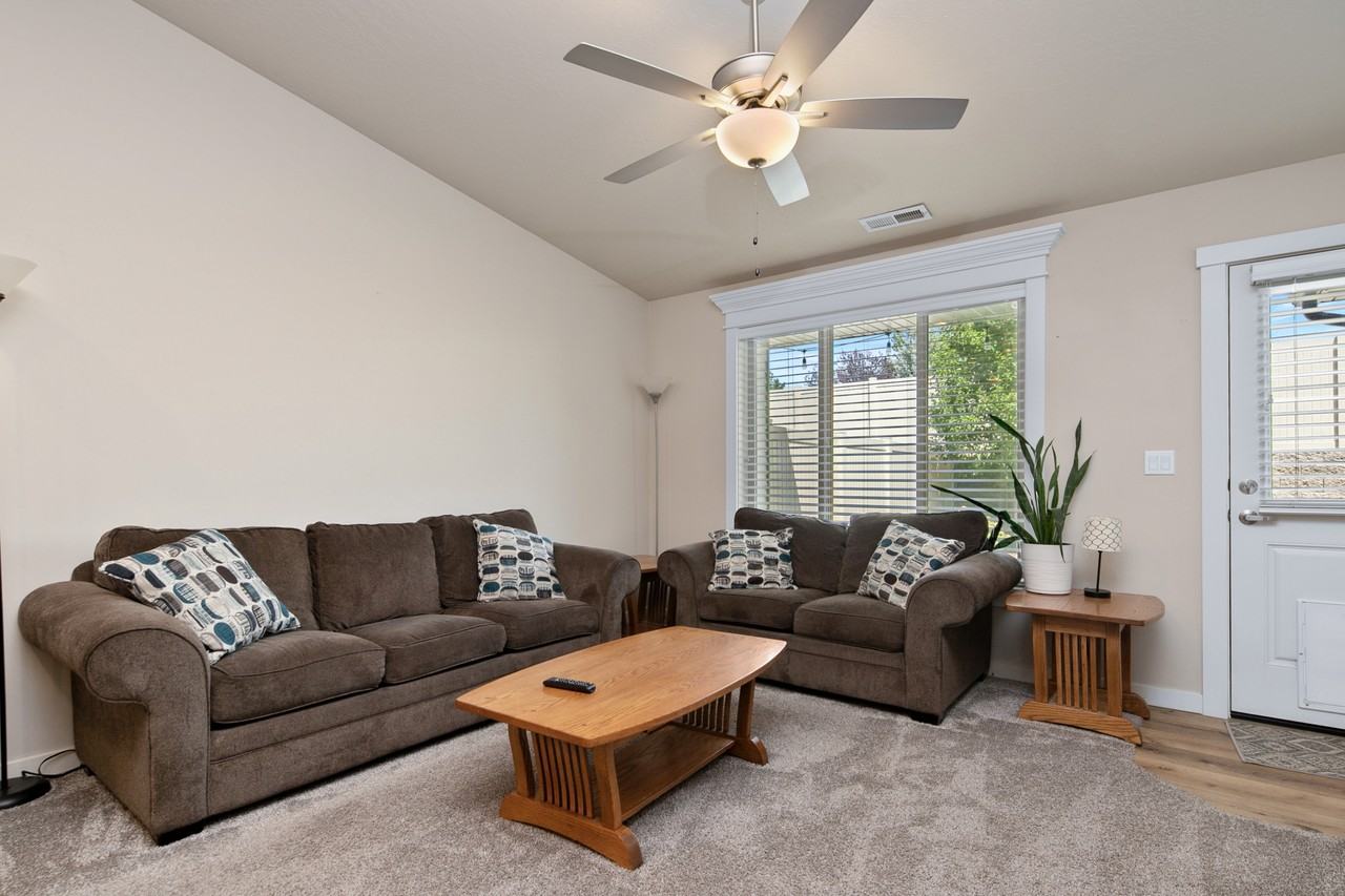 1824 E Ringneck St #1 - Photo 6 of 19