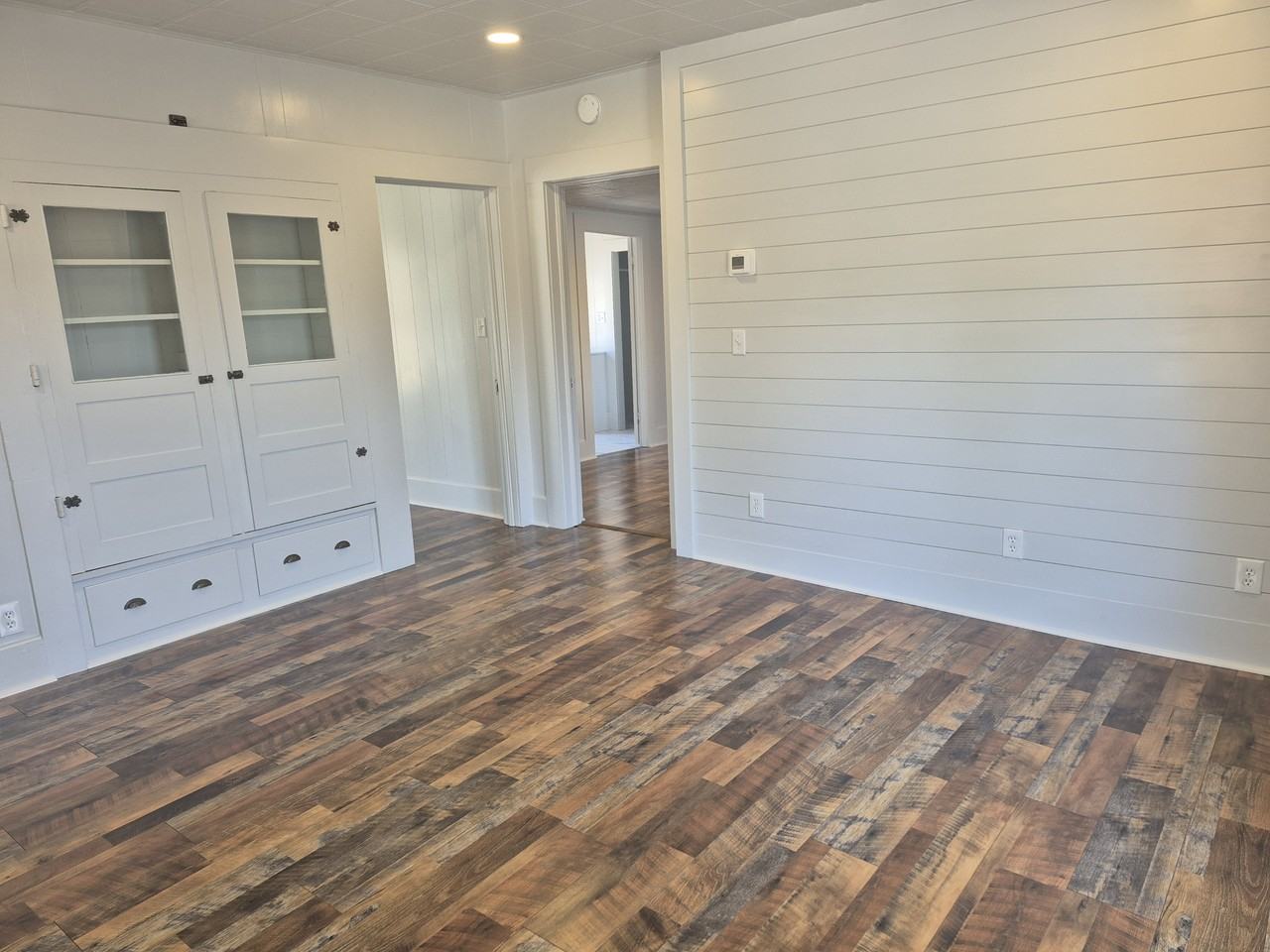 547 Mclean Rd #1 - Photo 3 of 9