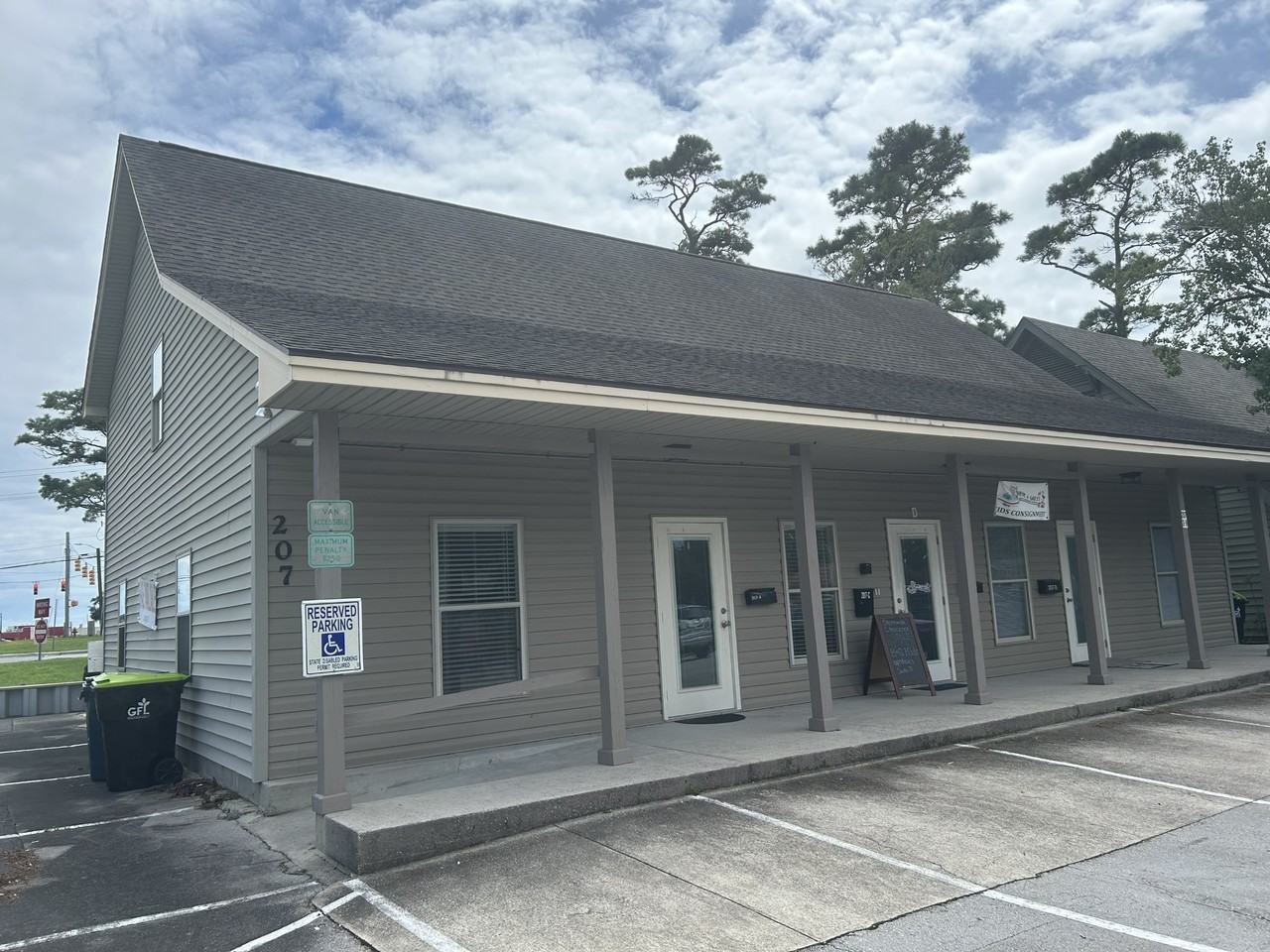 207 North 35th Street #A - Photo 6 of 10