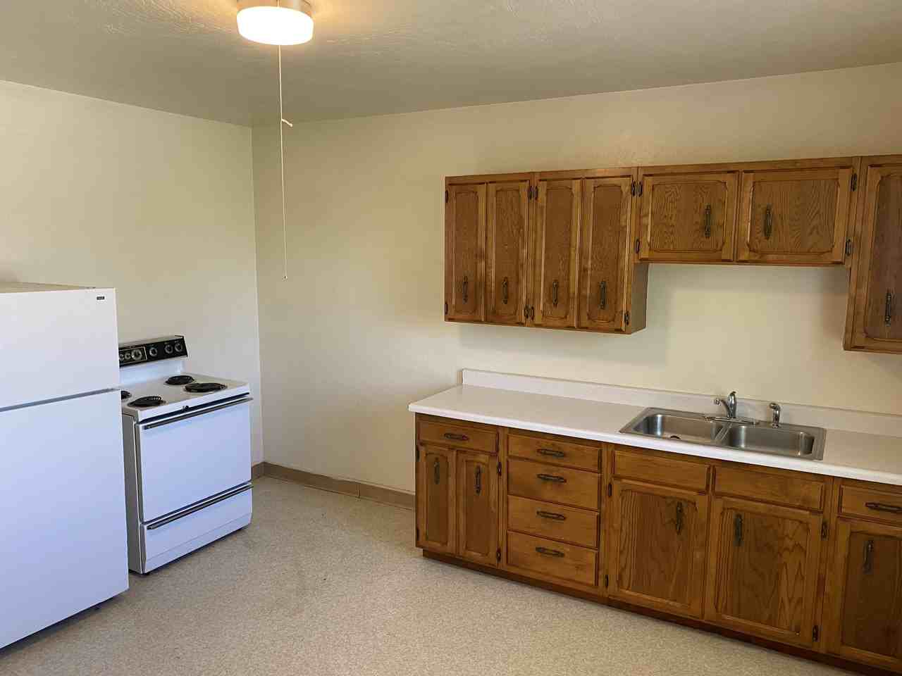 6 3rd Street Northeast #6 - Photo 3 of 15