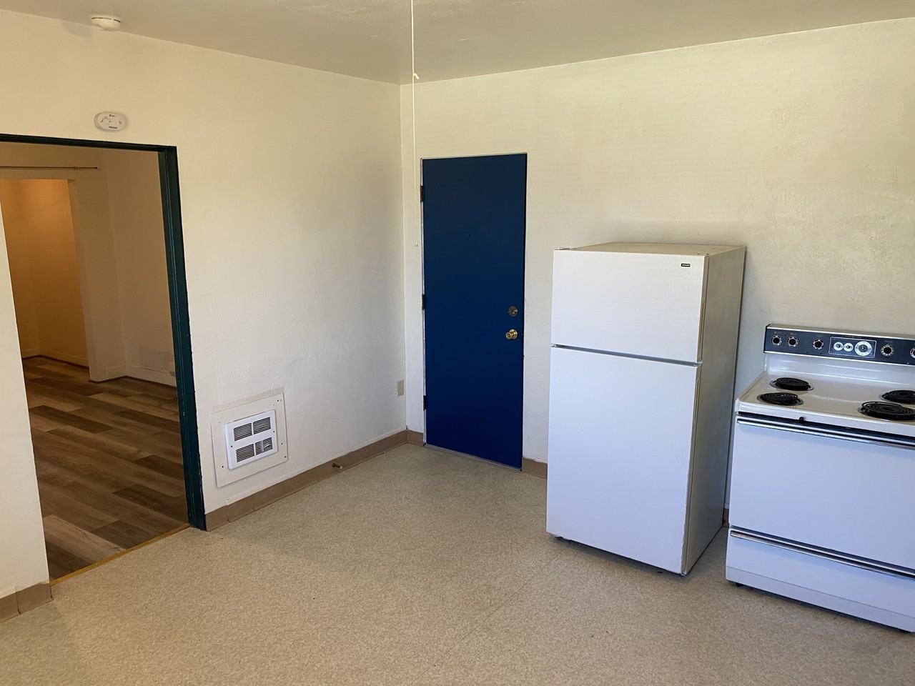 6 3rd Street Northeast #6 - Photo 5 of 15