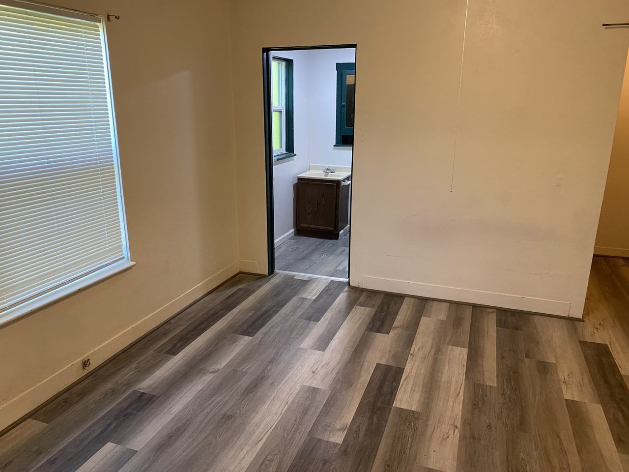 6 3rd Street Northeast #6 - Photo 6 of 15