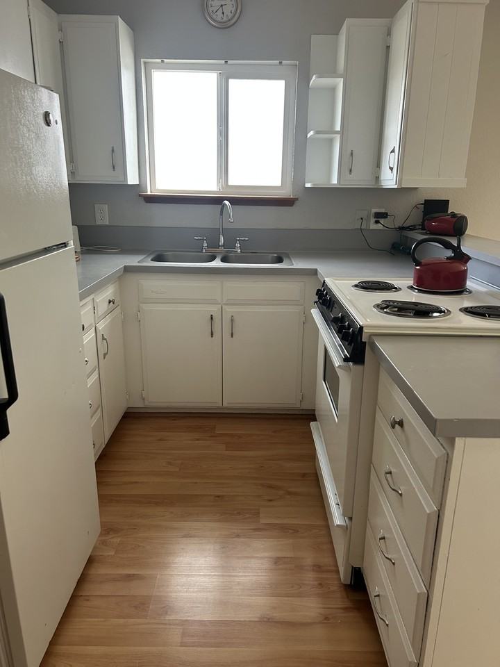 853 Ocean Shores Boulevard Northwest #9 - Photo 2 of 7