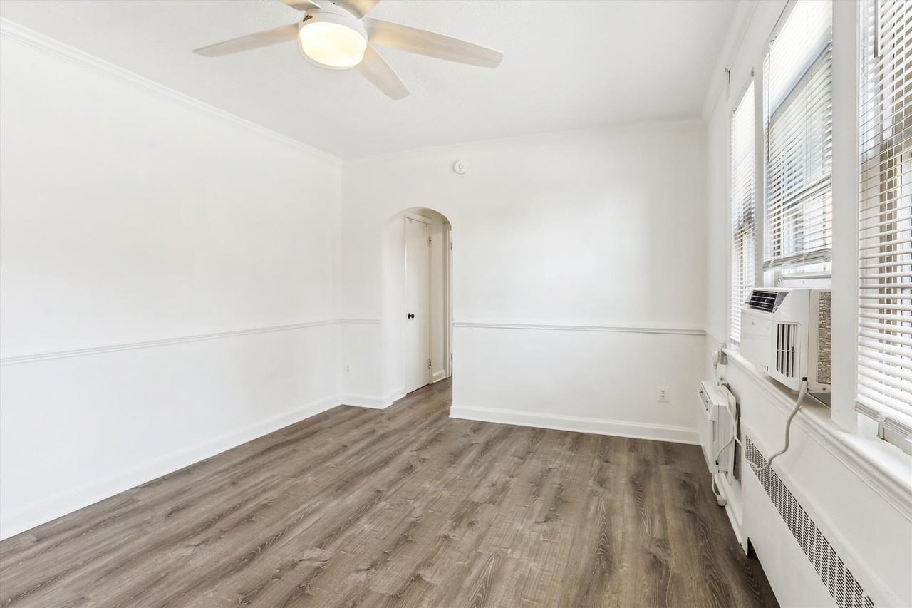 3028 Wisconsin Ave Nw #405 - Photo 7 of 34