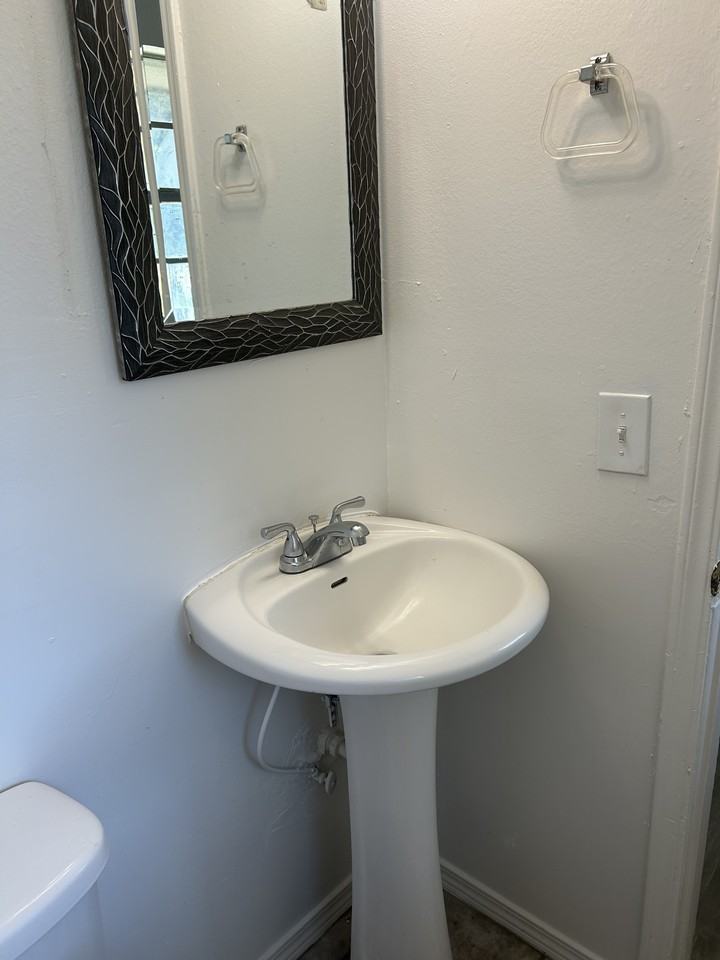 1525 Marydale Avenue #1 - Photo 3 of 21