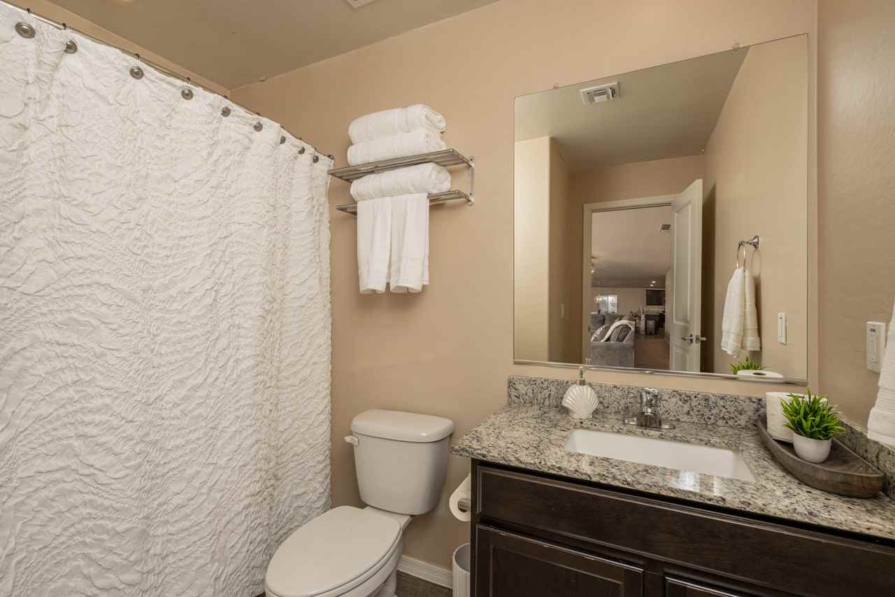 1547 East Inouye Drive #1 - Photo 2 of 23