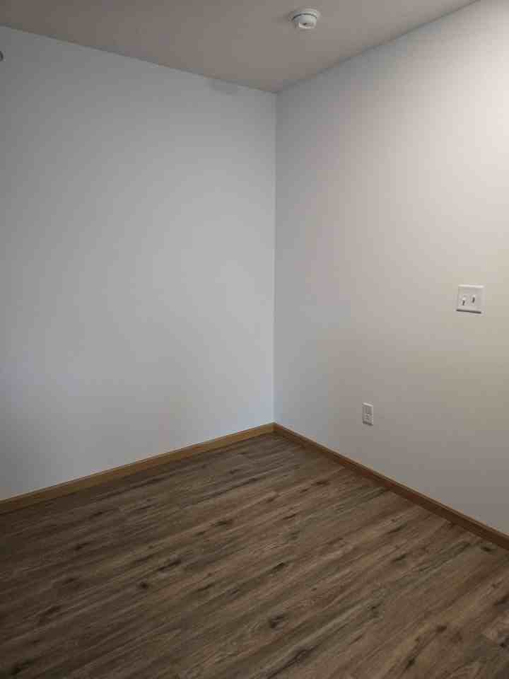 617 S Fond Du Lac Ave #617E - Photo 4 of 10