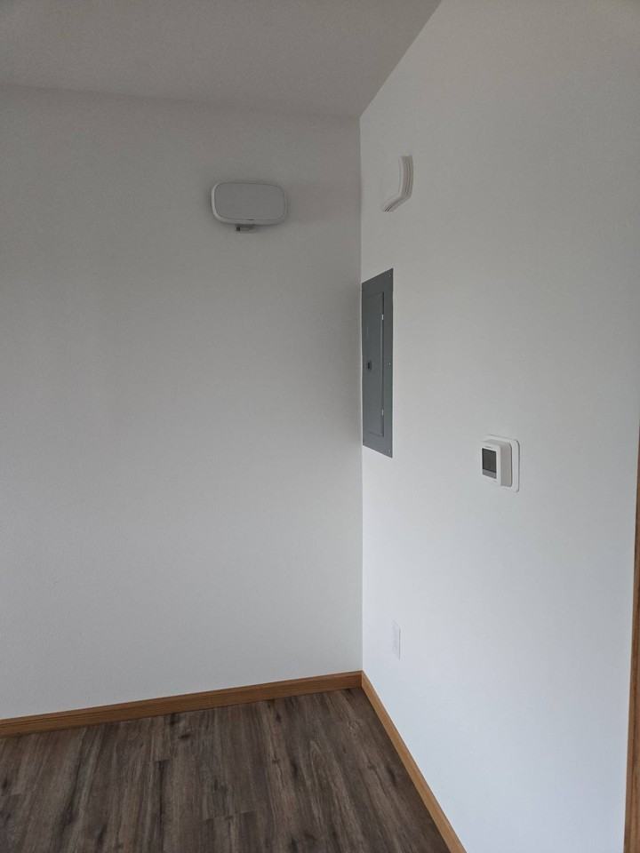 617 S Fond Du Lac Ave #617E - Photo 6 of 10