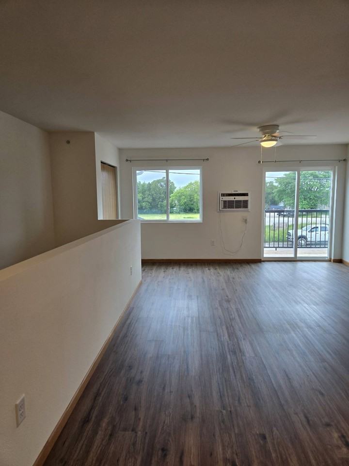 617 S Fond Du Lac Ave #617G - Photo 6 of 15