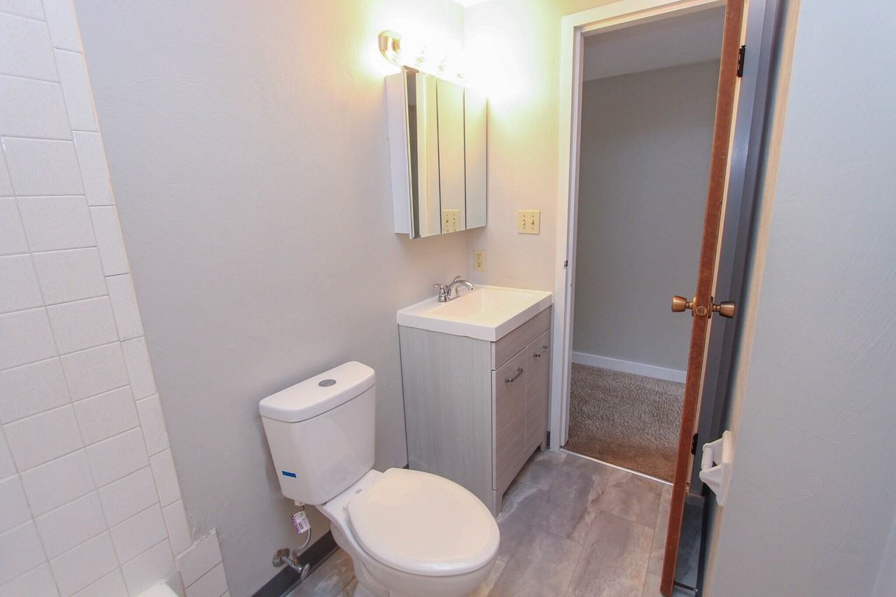 258 Elliott Road #258 - Photo 5 of 9