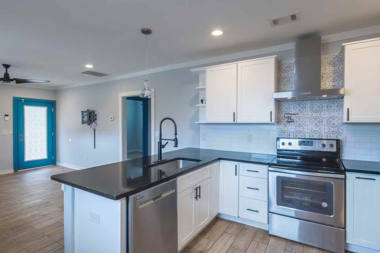 1387 Lyle Avenue #1 - Photo 5 of 14