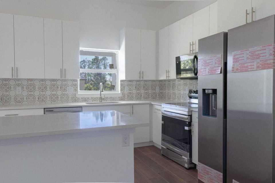 15061 Brainbridge Circle #1 - Photo 7 of 21