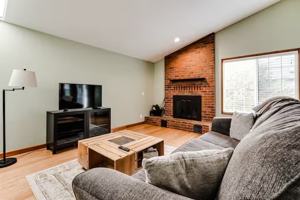 featured image of 2644 Willona Dr #1